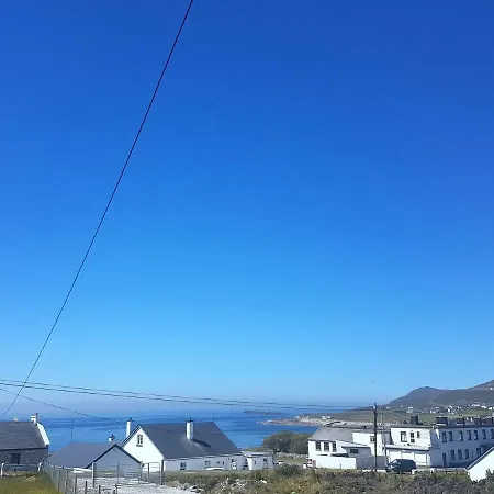 Beyond The Waters Edge Cottage Σπίτι διακοπών Dooagh