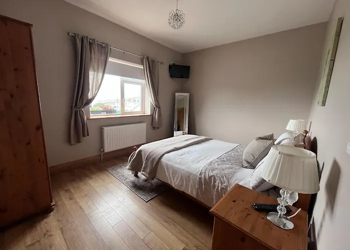 Beyond The Waters Edge * Dooagh