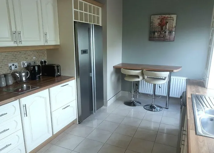 Beyond The Waters Edge Feriehus *