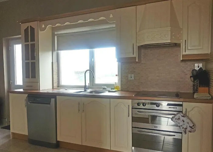 Beyond The Waters Edge Feriehus Dooagh