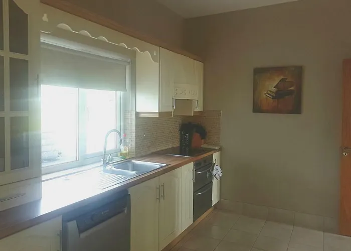 Beyond The Waters Edge Feriehus *